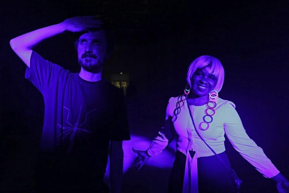 fullmoonzine.cz