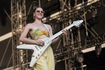 15_Sofi Tukker