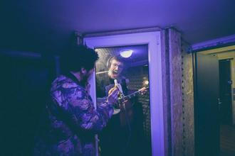 Madhouse ve studiu 2 (1)