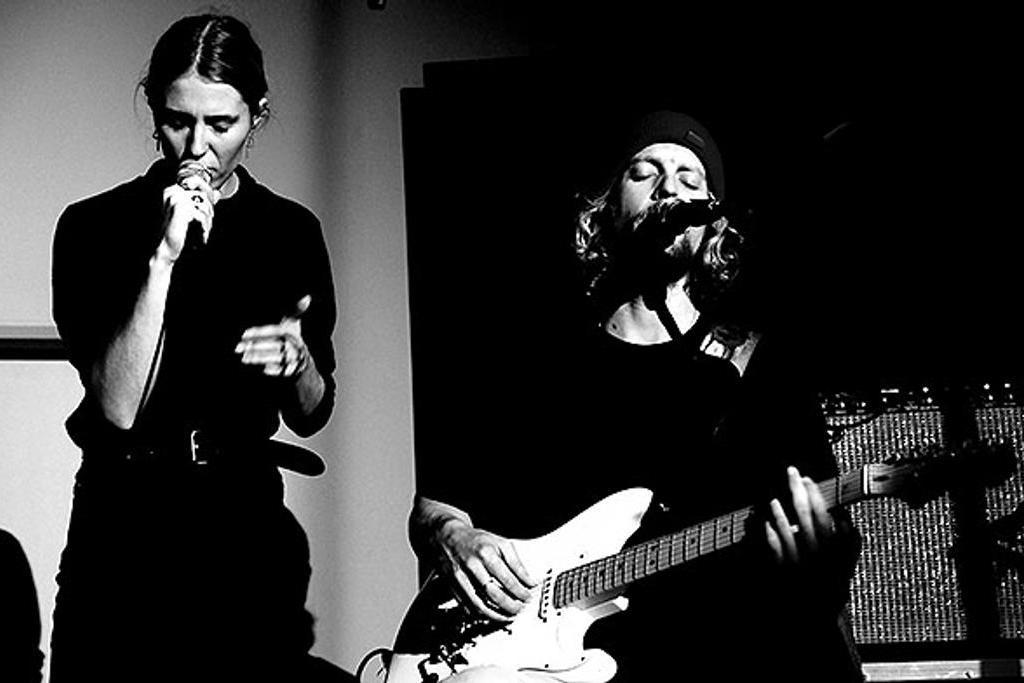 fullmoonzine.cz