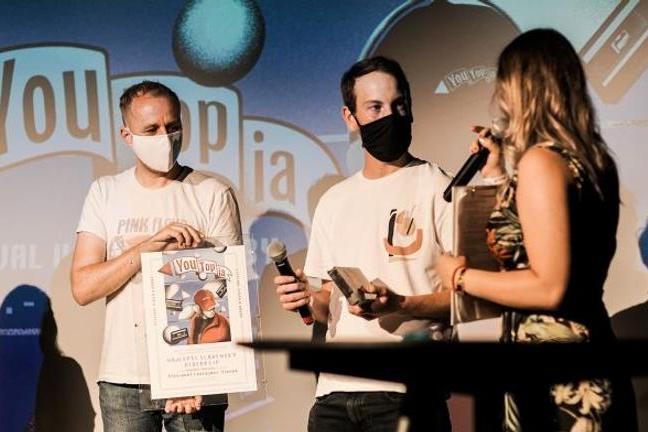 fullmoonzine.cz