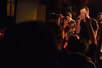 2_Touche Amore