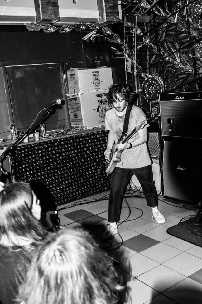 06_BLACKFOXXES