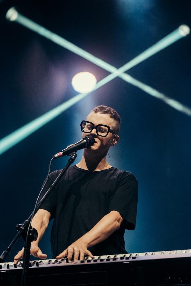 01_Son Lux