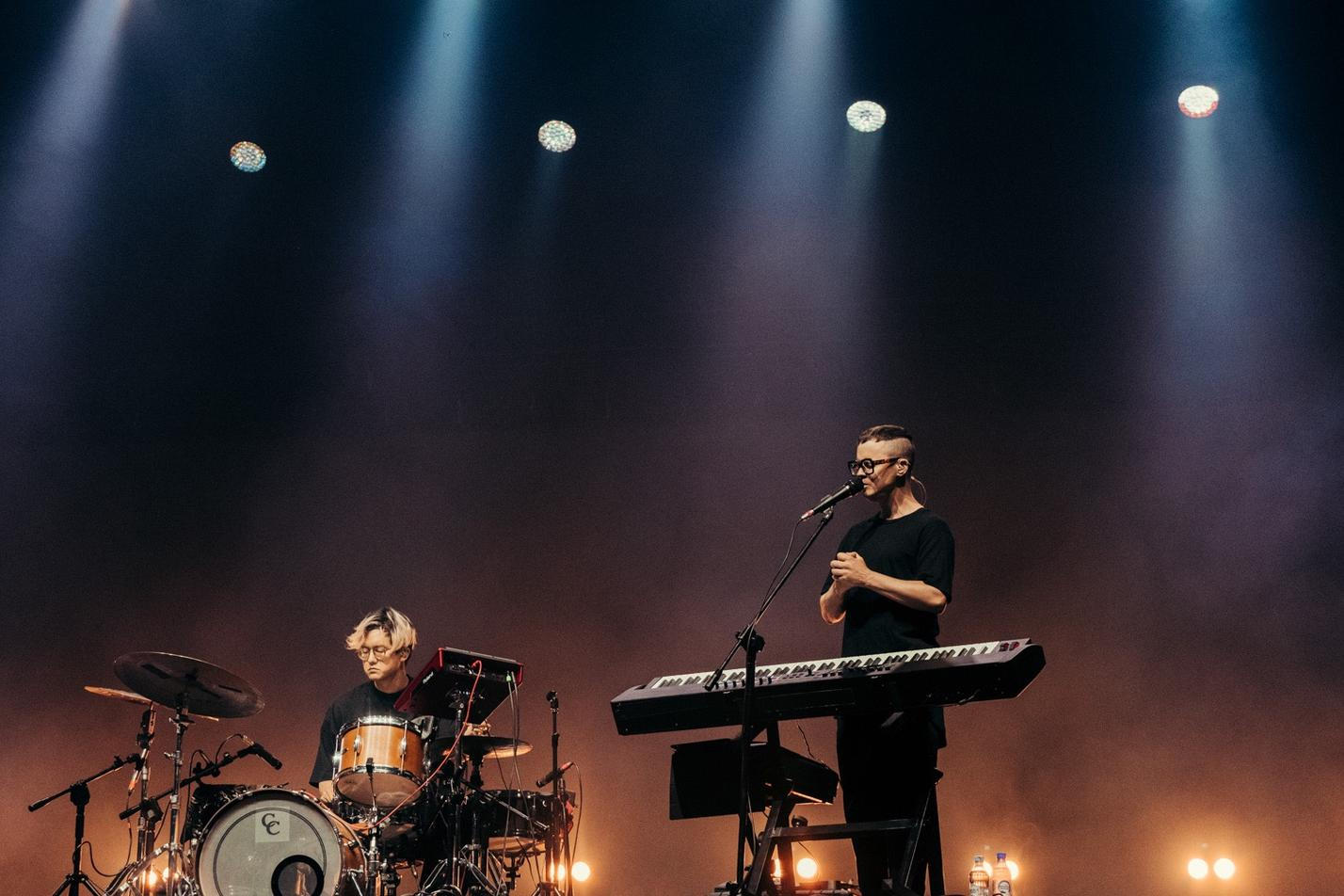 05_Son Lux