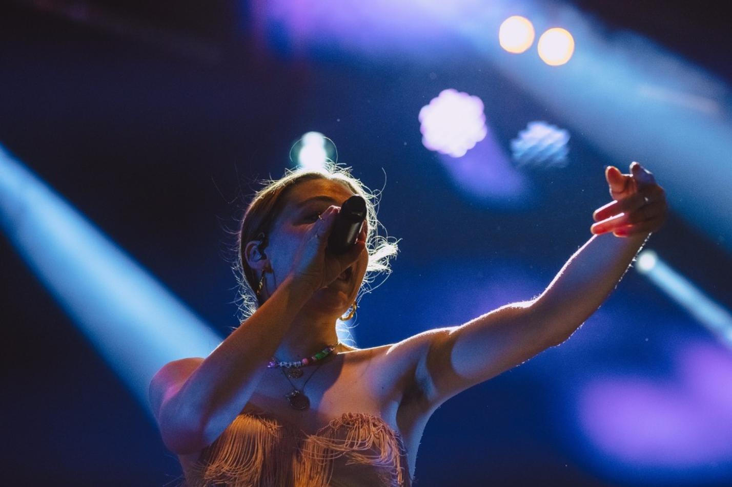 MAGGIEROGERS2