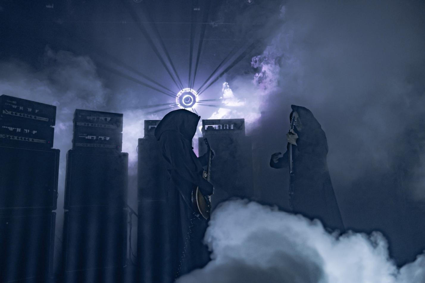 SunnnO)))13