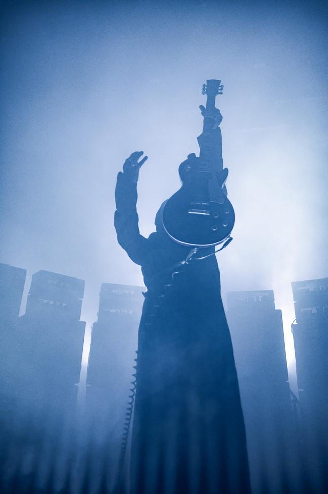 SunnnO)))5