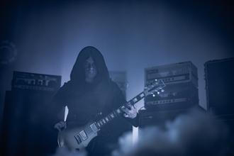 SunnnO)))15