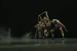 REVES 1