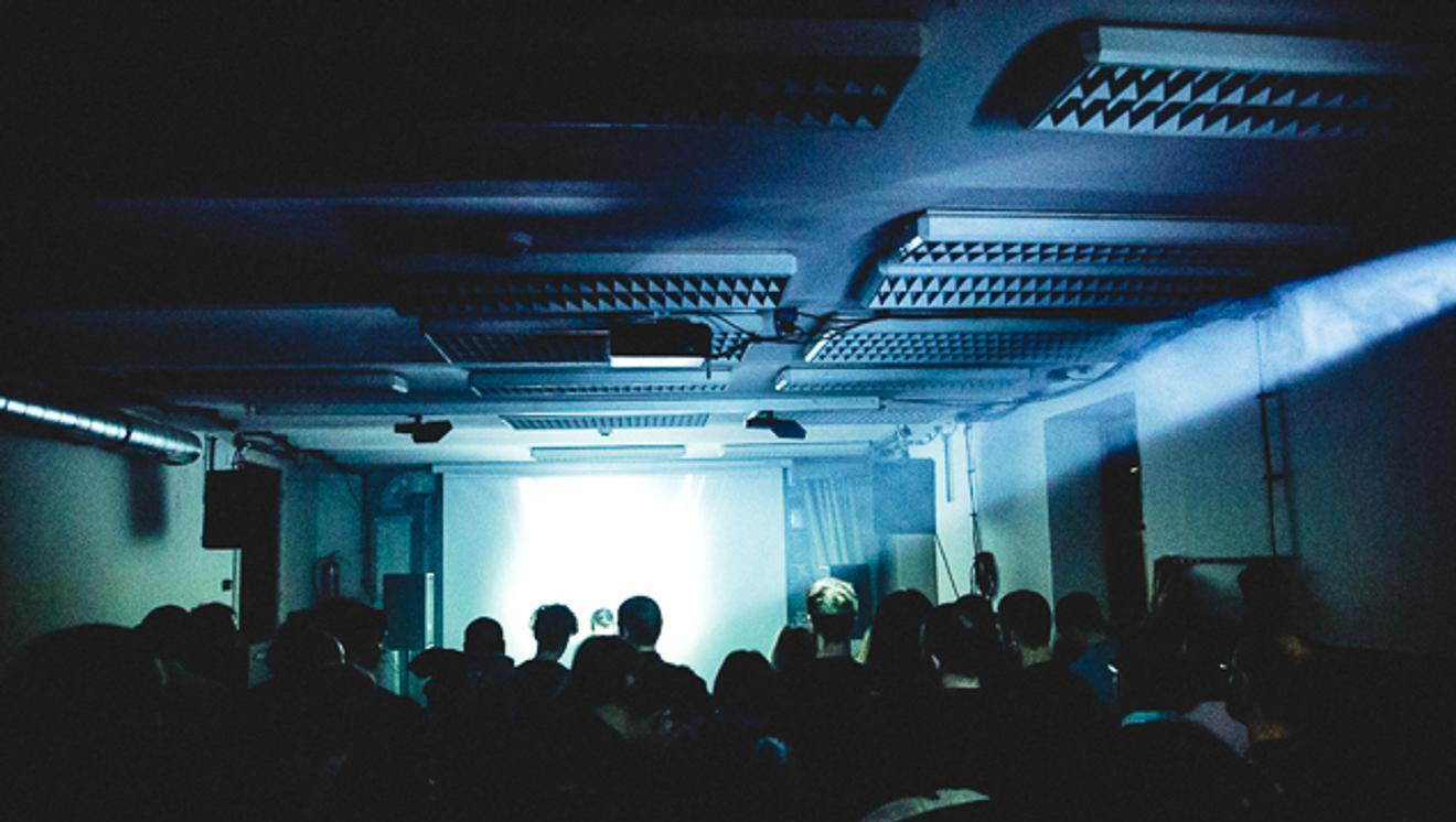 fullmoonzine.cz