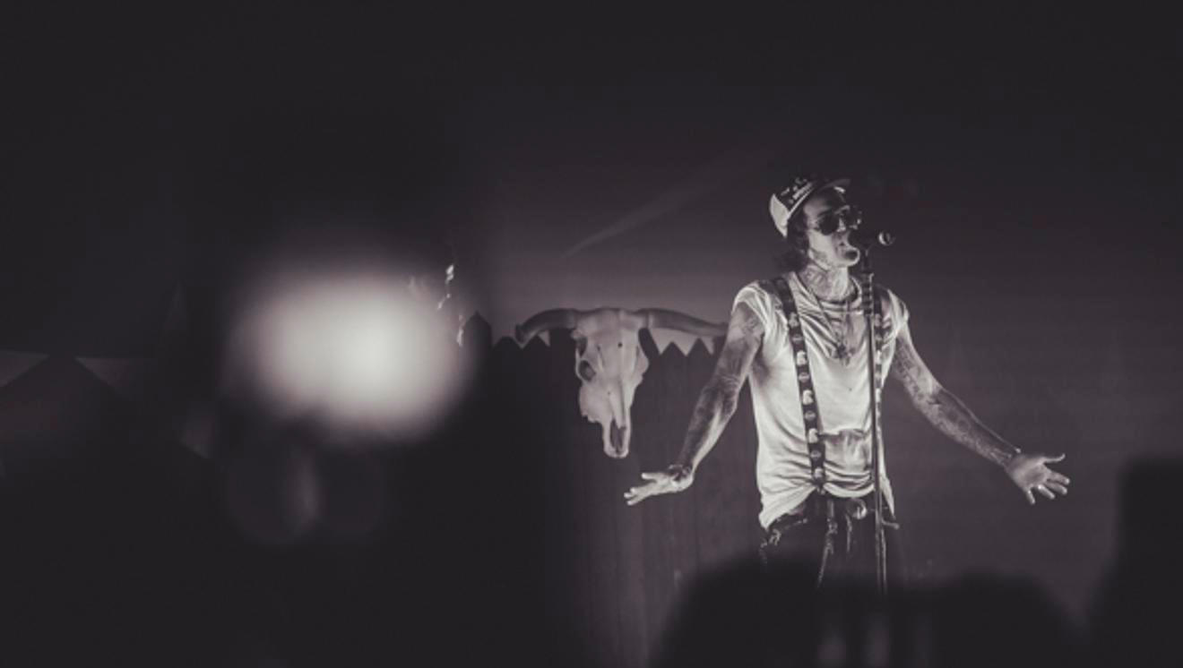 fullmoonzine.cz
