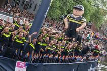 Streetparties, 4 (2)