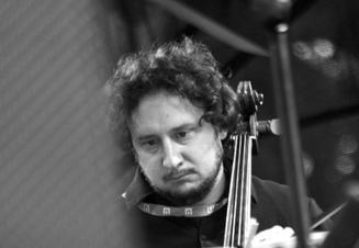 003_SzidiTobias_BandJolanka