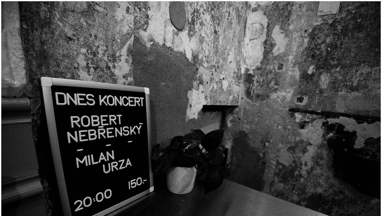 fullmoonzine.cz