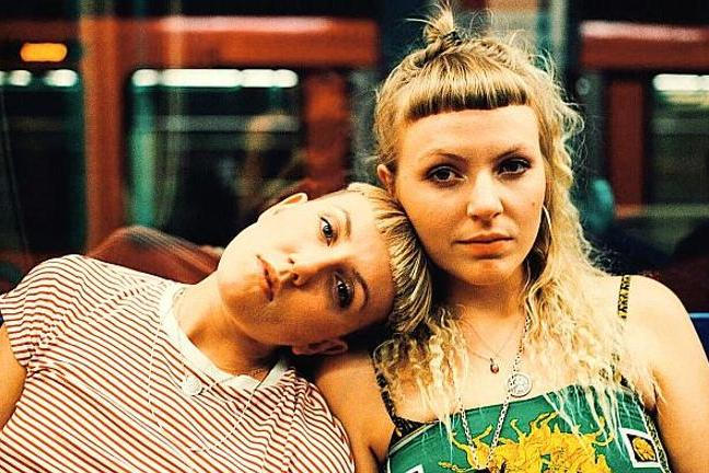 fullmoonzine.cz
