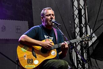 8-Xavier Baumaxa