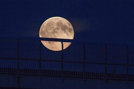 fullmoonzine.cz