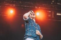 14_Friendly Fires