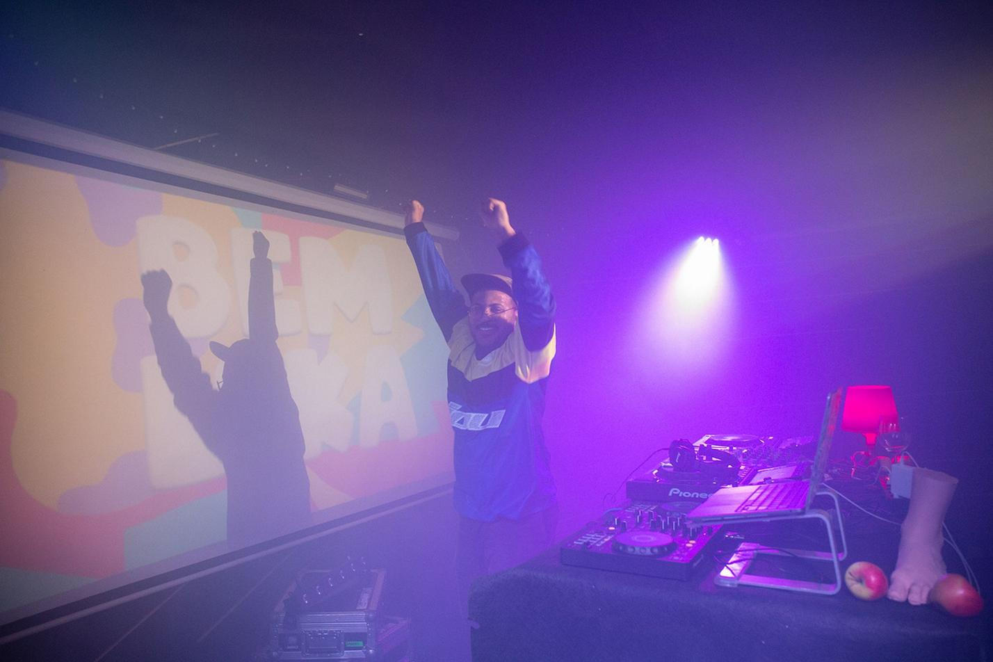 18_bemloka_djset