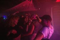 14_crowd