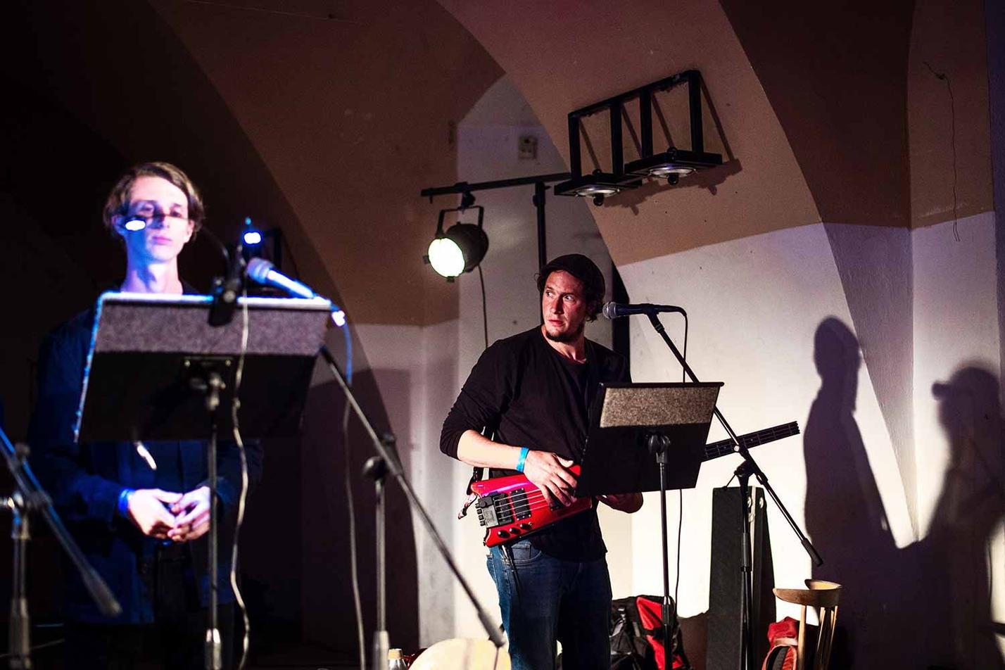 13 Masakr Elsinor & Tomáš Vtípil