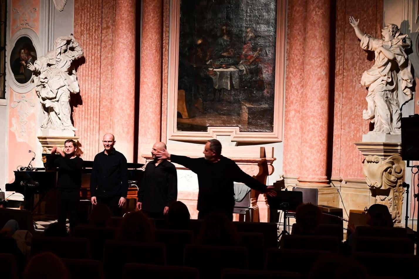 VENI Ensemble 8