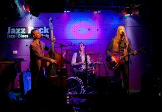 Wood Brothers_10