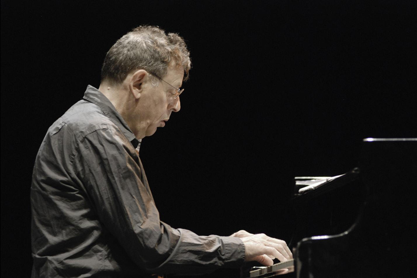 05Philip_Glass