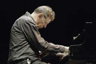 04Philip_Glass