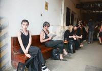 crowd_05