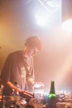 Dj De
