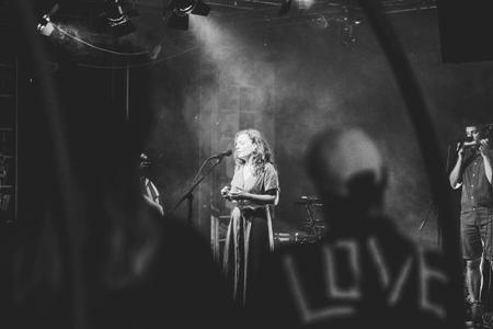 fullmoonzine.cz