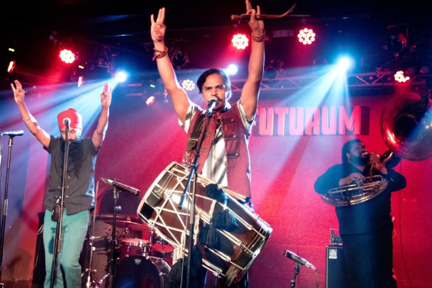 004RedBaraat (1)