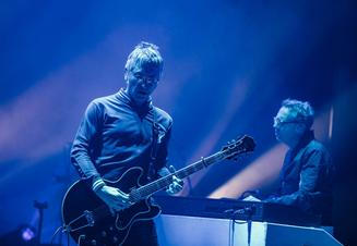 Noel Gallagher High Flying Birds in concert, London Palladium, London, UK - 8034