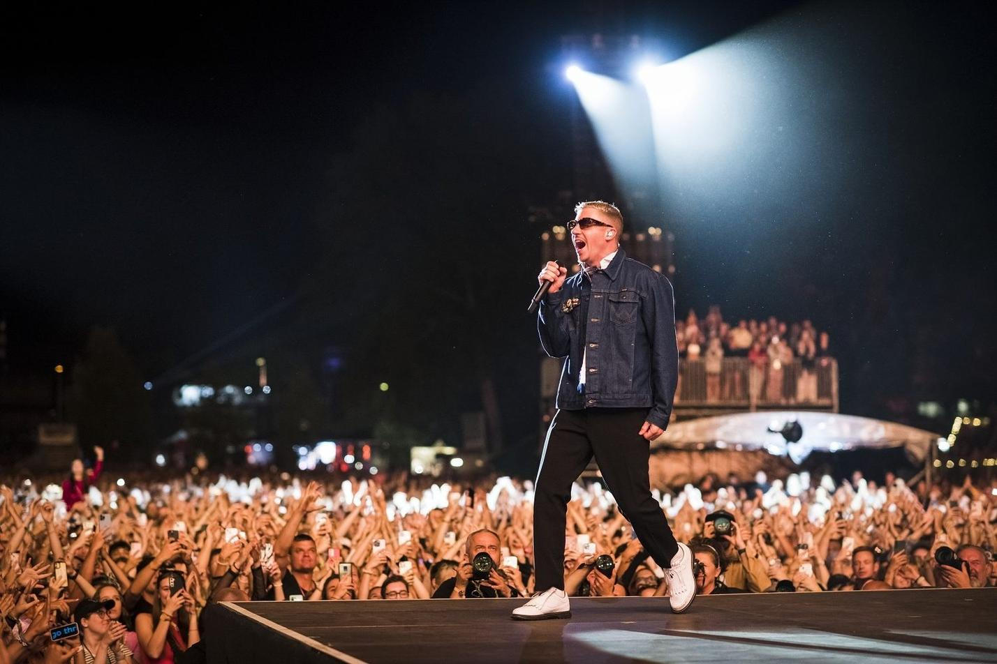 MACKLEMORE