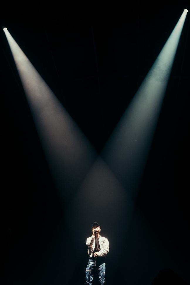 05_Woodkid
