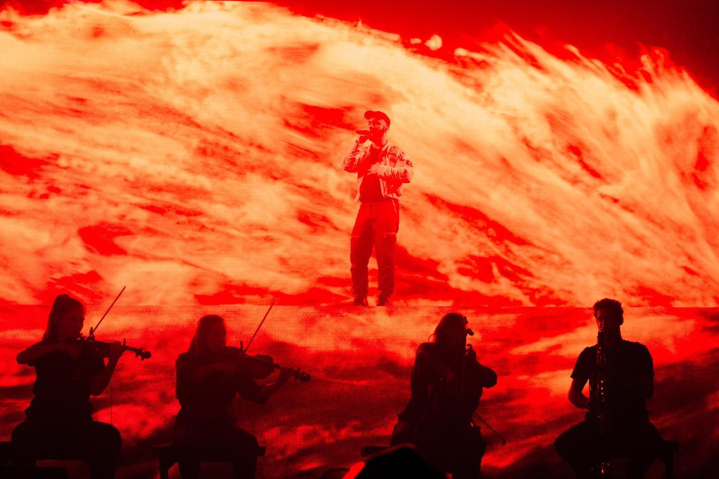 04_Woodkid