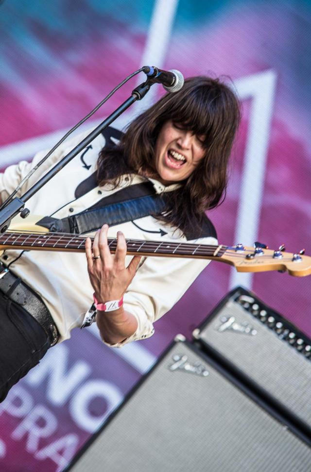 Band of Skulls (2)