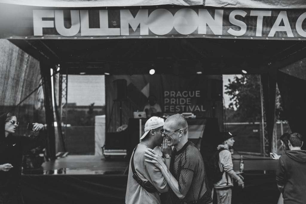 fullmoonzine.cz