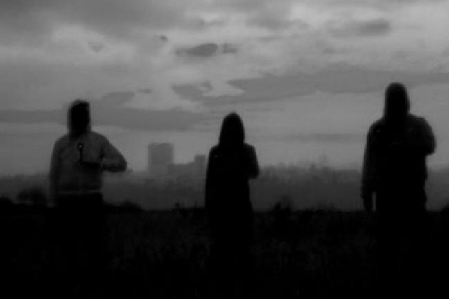 fullmoonzine.cz
