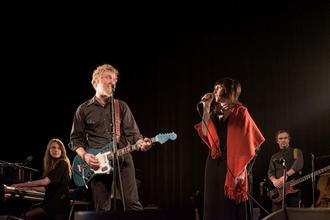 2019-11-17_NinaHynes_GlenHansard_Istropolis_Bratislava_20