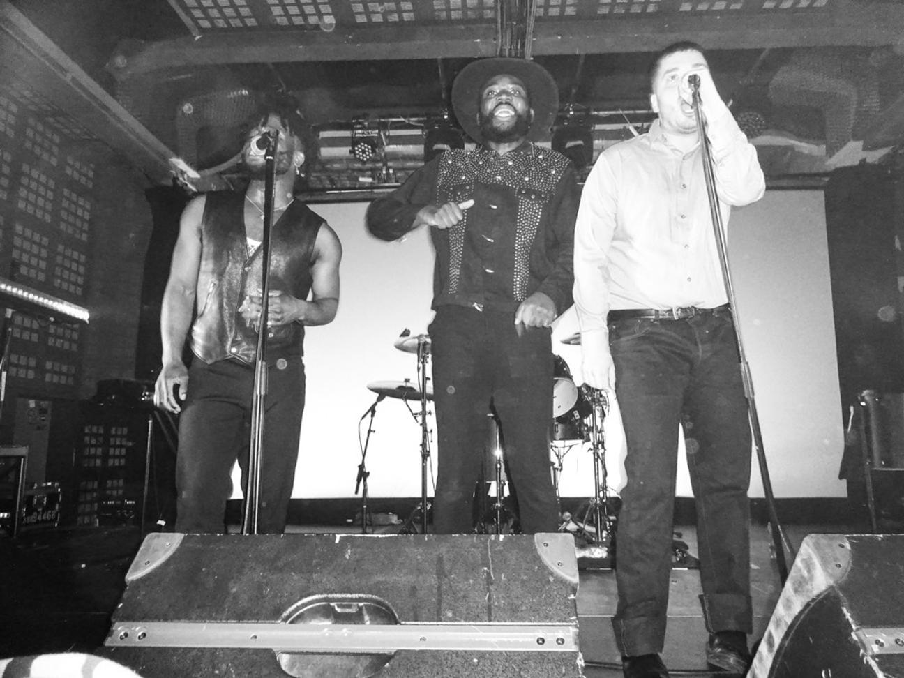 02_Young_Fathers
