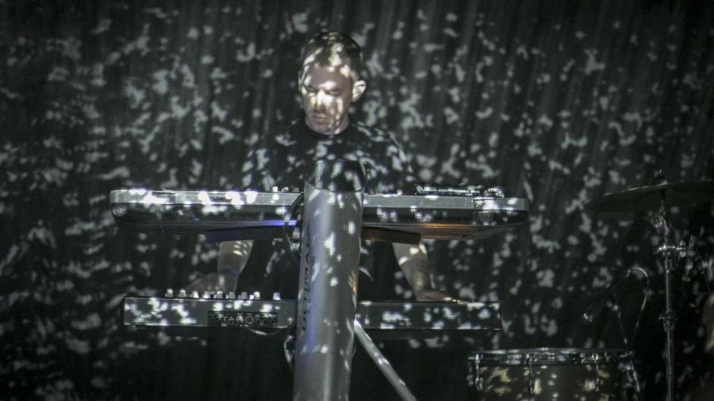 zolajesus-006m