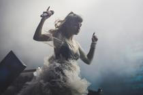 Chvrches 2