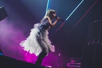 Chvrches 3