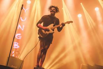 Yungblud 4