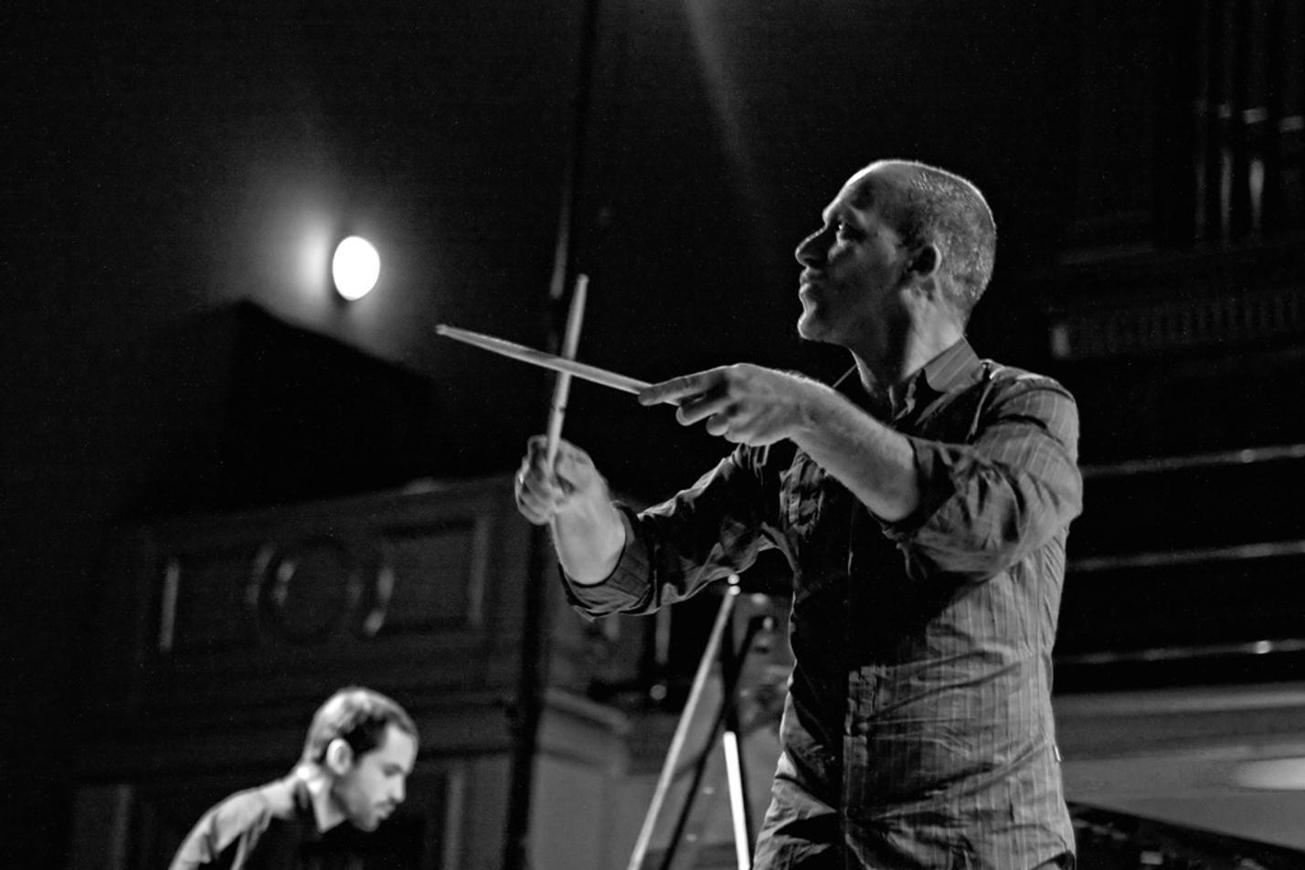 016AvishaiCohen