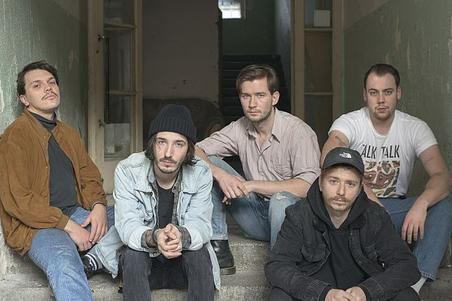 fullmoonzine.cz