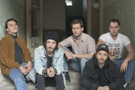 fullmoonzine.cz